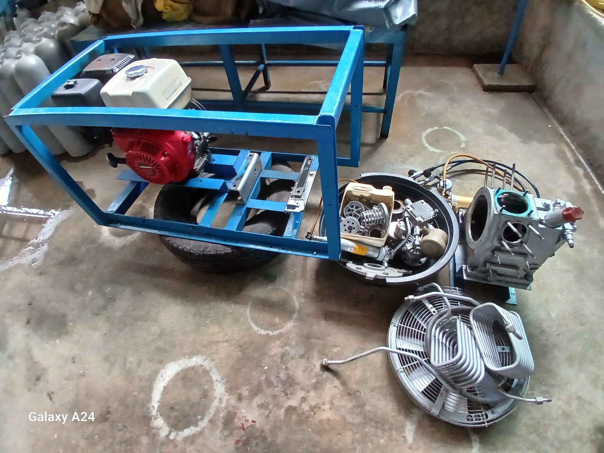 Portable compressor frame during rebuild