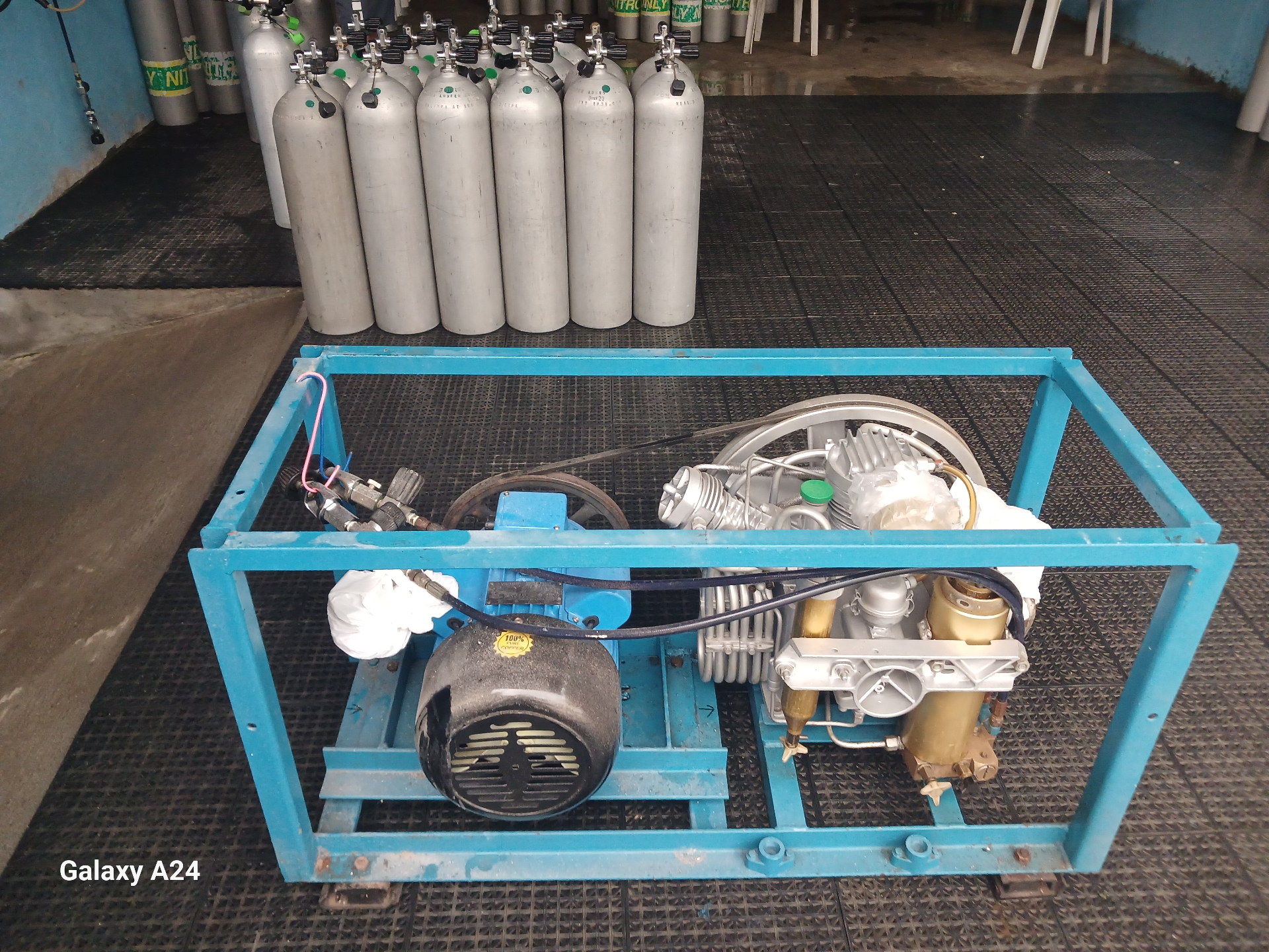 Shop compressor & tank fills